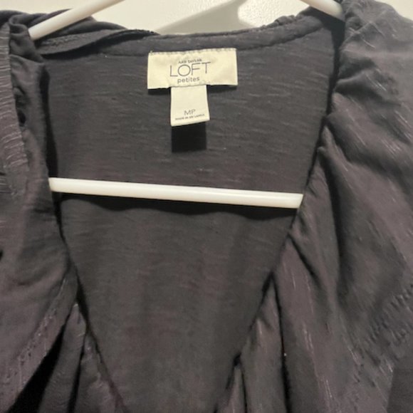 Loft Blouse Size M Petite - Picture 3 of 4